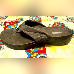Skechers Flip Flops